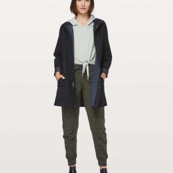 lululemon Knot Gonna Fly Tee Hoodie - Picture 5 of 5